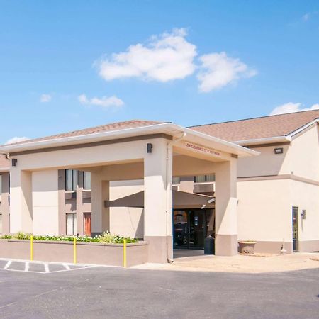 Howard Johnson By Wyndham Scott Lafayette Esterno foto