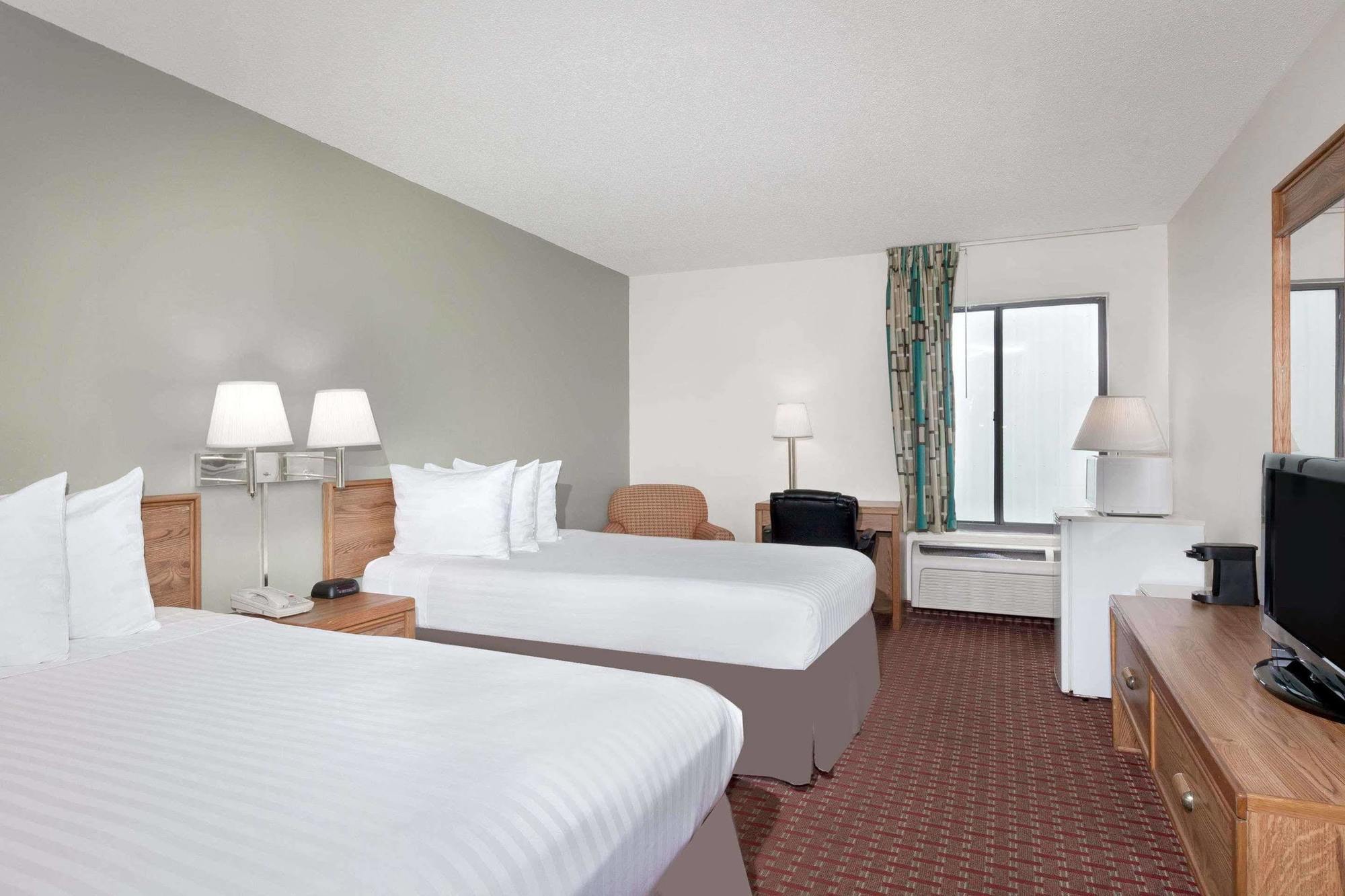 Howard Johnson By Wyndham Scott Lafayette Esterno foto